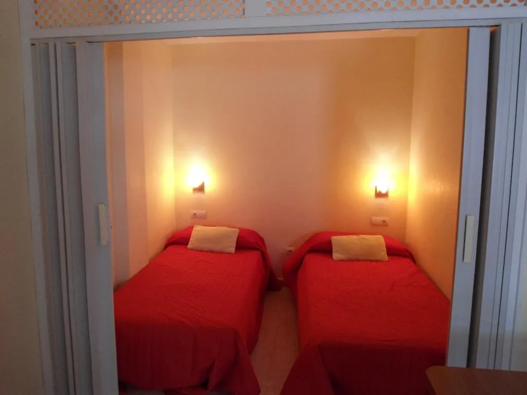 Apartamento Greco Salou 0*,  Spain